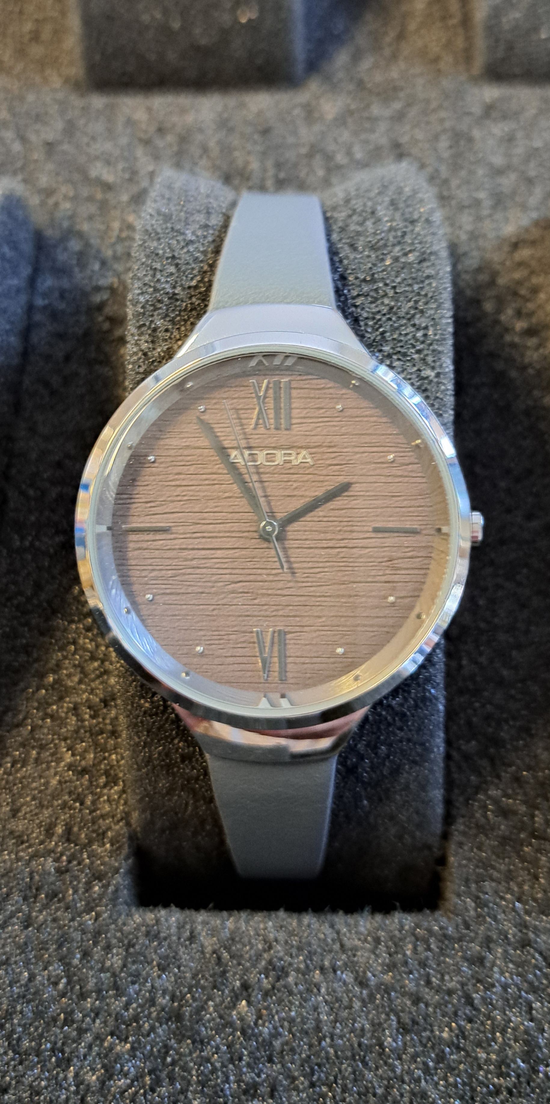 Adora AT5243
