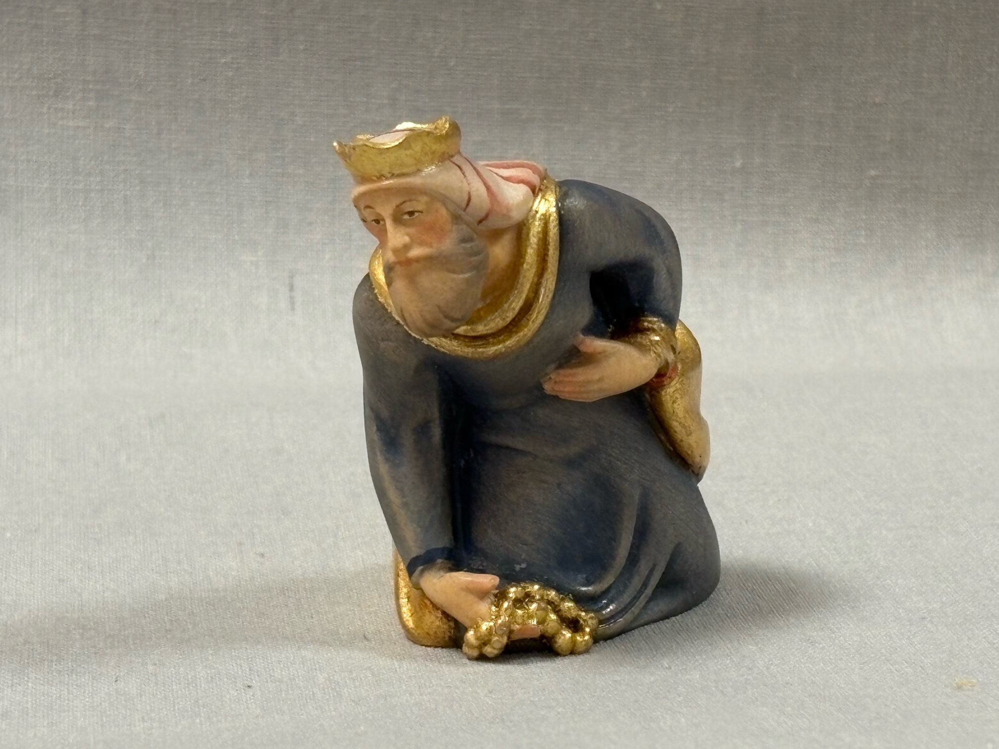 "König kniend" 10 cm